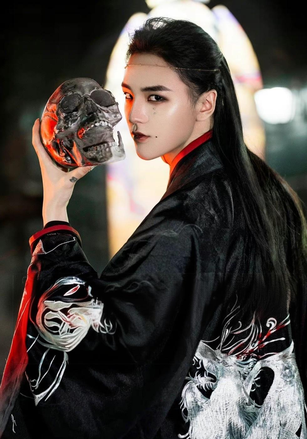 Mi Señor Vampiro Adrián de la Noche